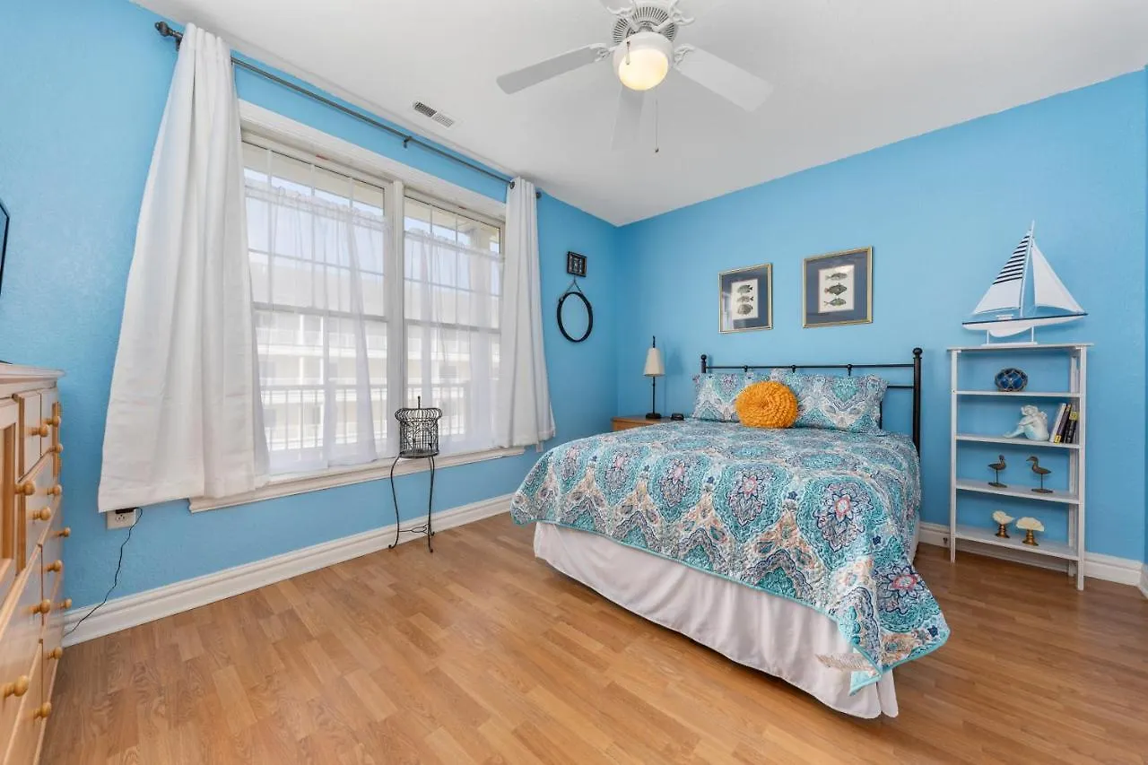 The Sandbridge Dunes - Seabiscuit 306 Virginia Beach
